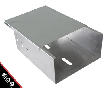 鋁合金電纜橋架規(guī)格及理論重量表(圖3) 鋁合金托盤式電纜橋架